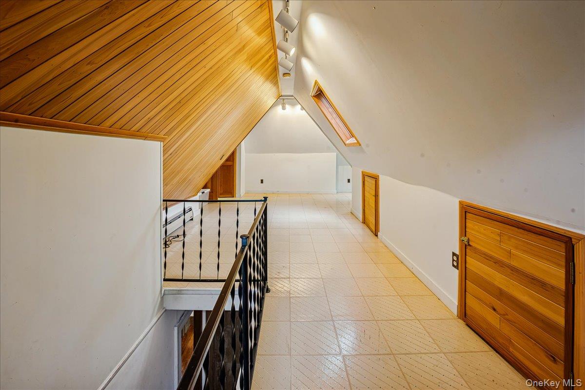 43 Pinecrest Parkway Property Photo 19