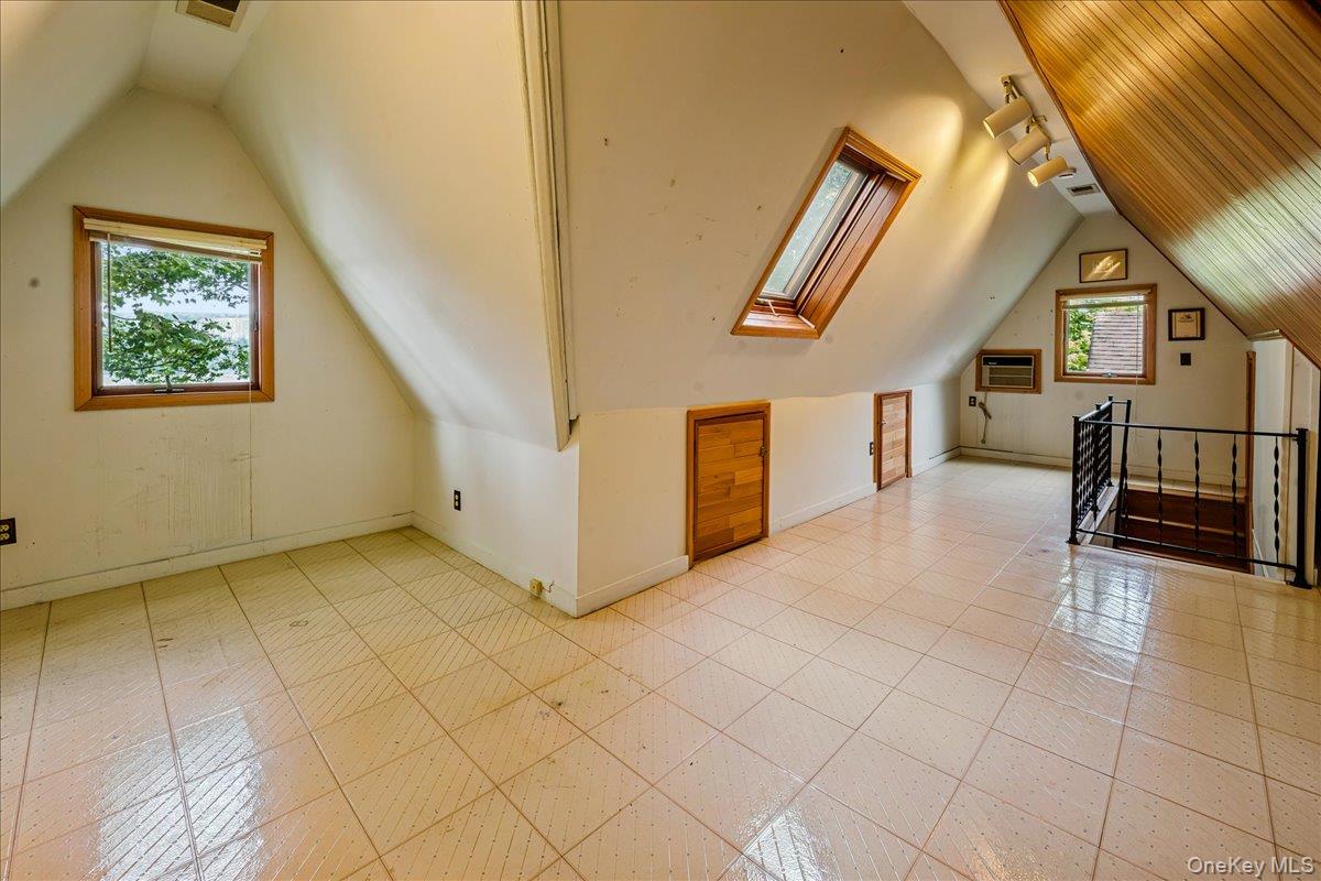 43 Pinecrest Parkway Property Photo 20