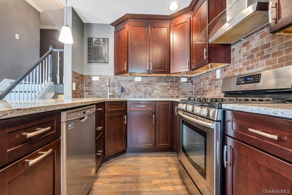3 Drake Lane Property Photo 11
