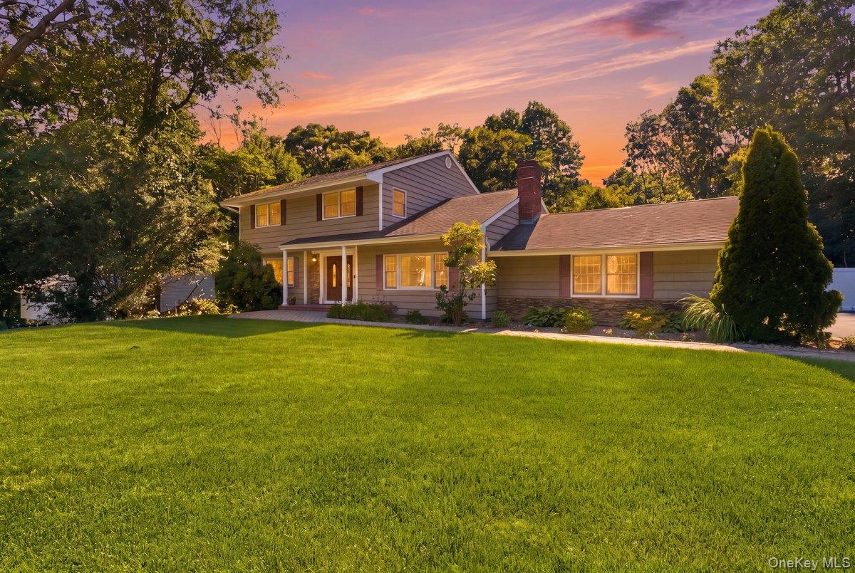 6 Redwood Drive