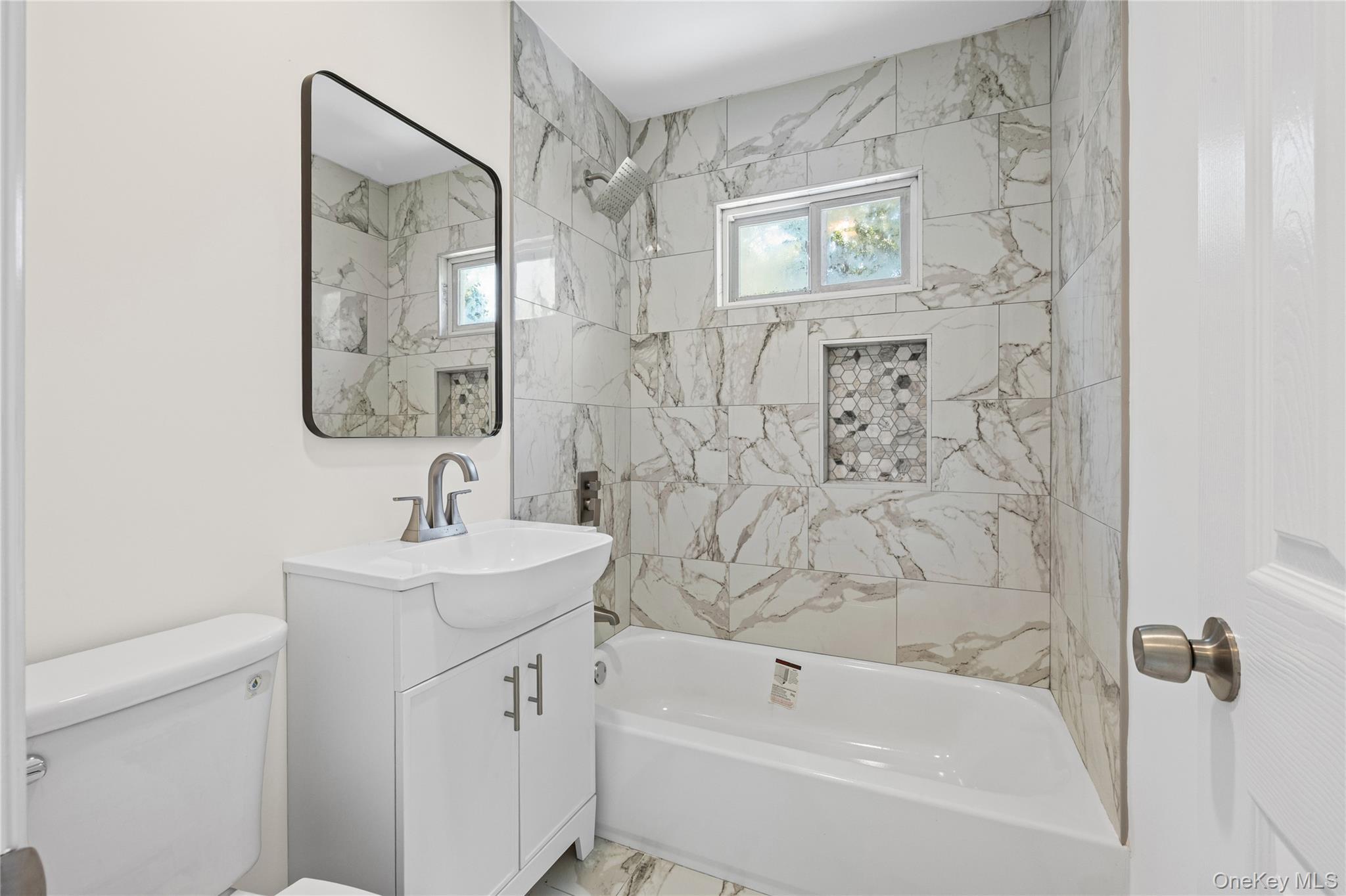9 Phoenix Road Property Photo 11