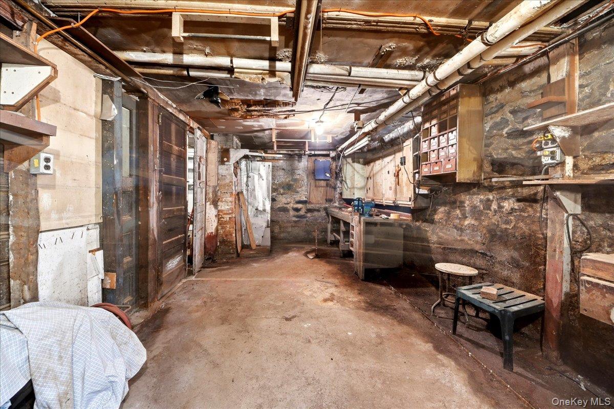1843 Muliner Avenue Property Photo 20