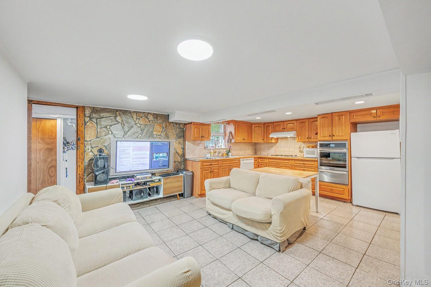 2015 36th Street Property Photo 20
