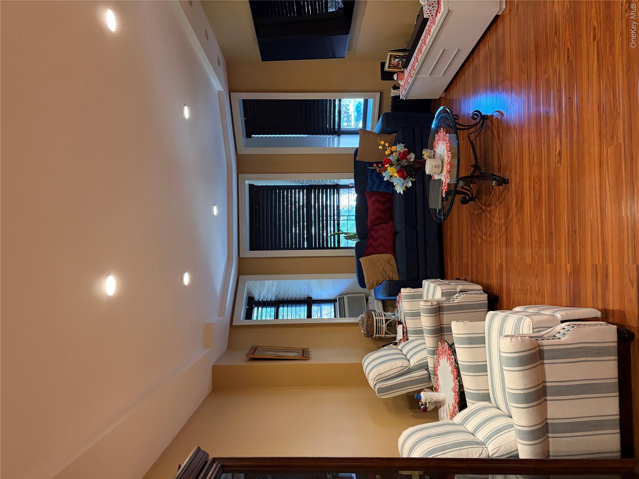 758 Brady Avenue 112 Property Photo 8