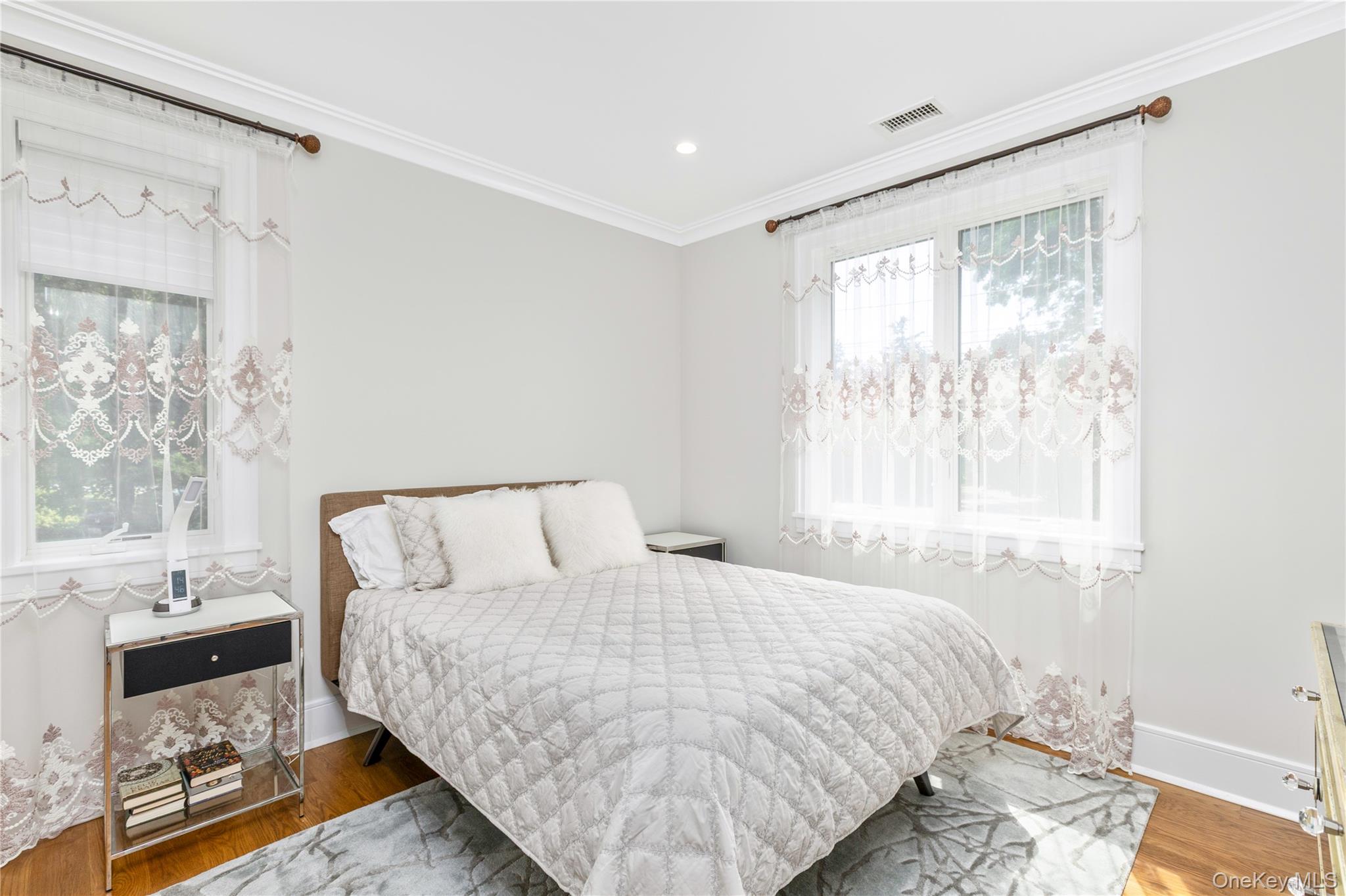26 Tuthill Lane Property Photo 16