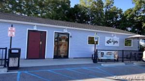 43 Violet Avenue Property Photo 1