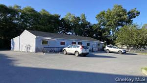 43 Violet Avenue Property Photo 3