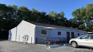 43 Violet Avenue Property Photo 5