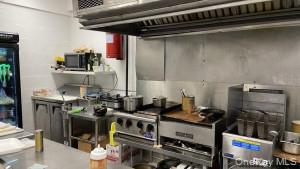 43 Violet Avenue Property Photo 10