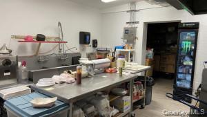 43 Violet Avenue Property Photo 11