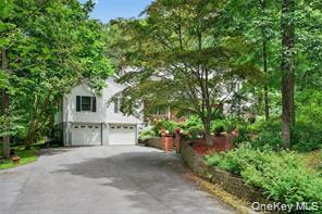 72 Peddler Hill Road Property Photo 2