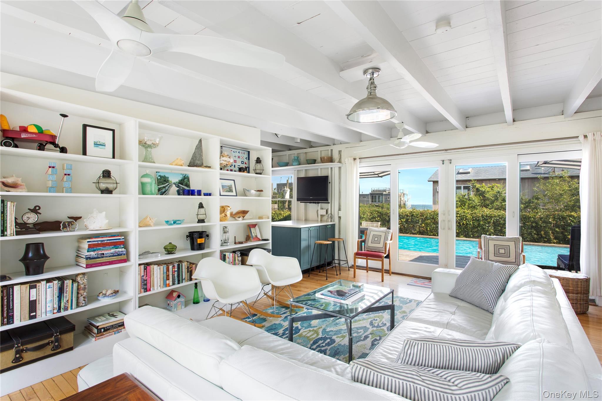445 Sail Walk Property Photo 7