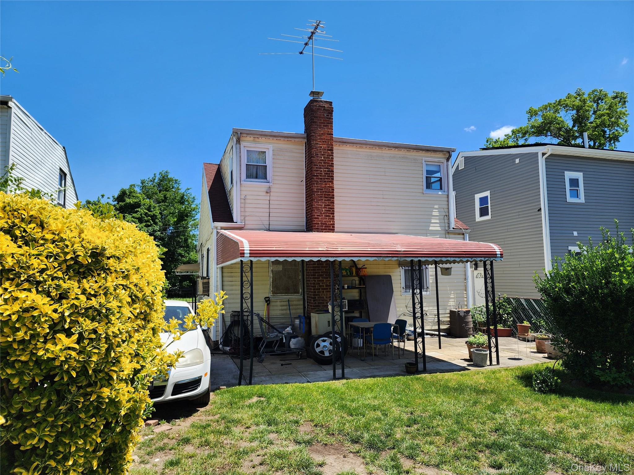 11942 238th Street Property Photo 3