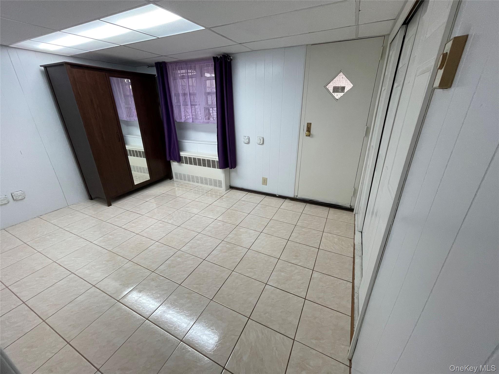 1611 E 55th Street Property Photo 4