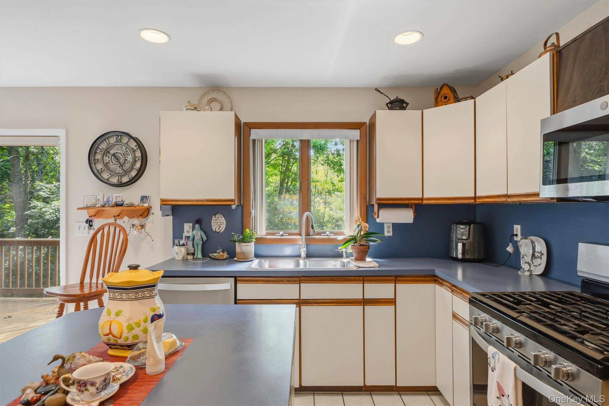 842 Route 284 Property Photo 15