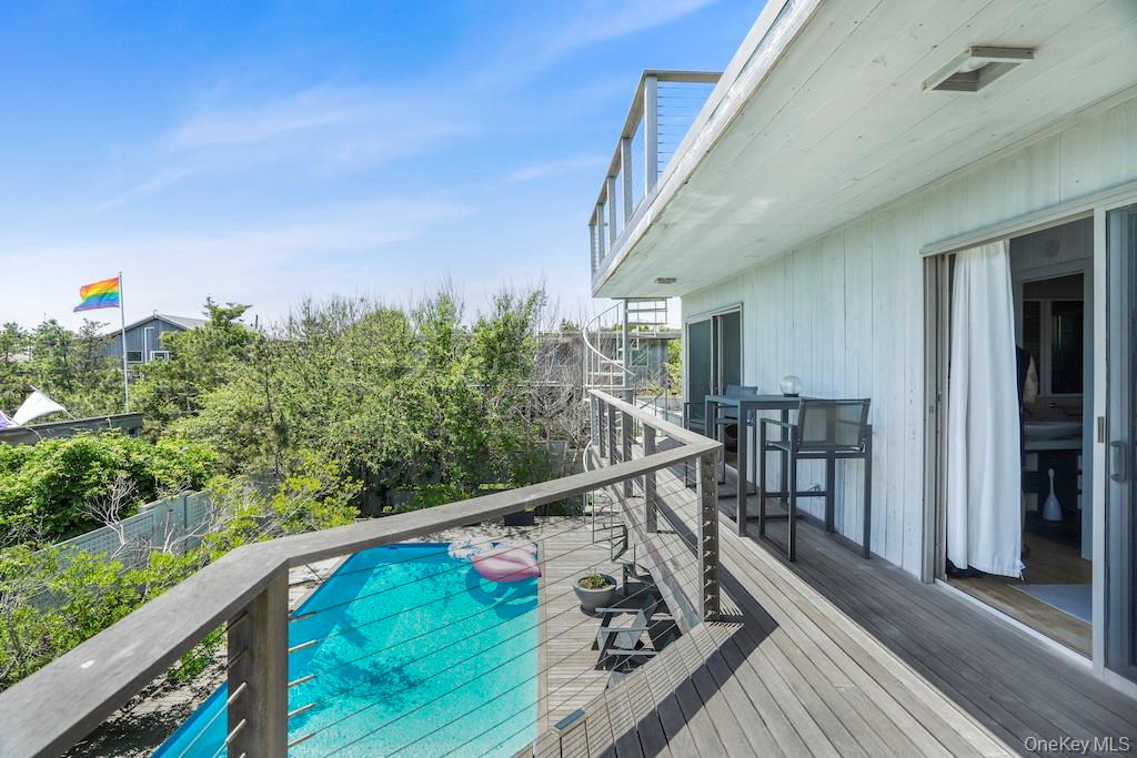 136 Beach Hill Walk Property Photo 12