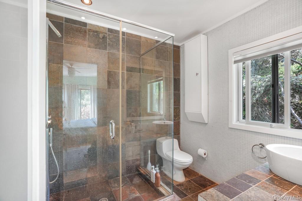 136 Beach Hill Walk Property Photo 23
