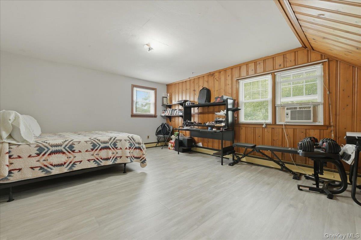 358 Langley Avenue Property Photo 13