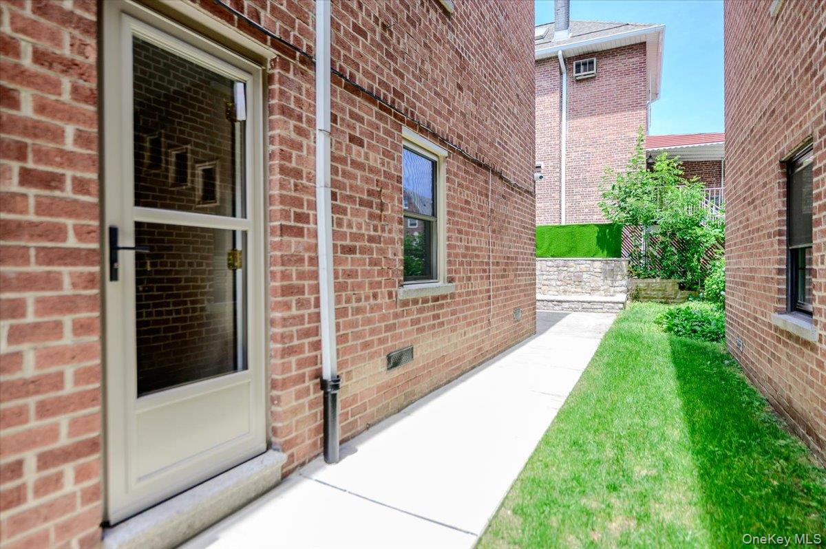 1183 Neill Avenue Property Photo 28