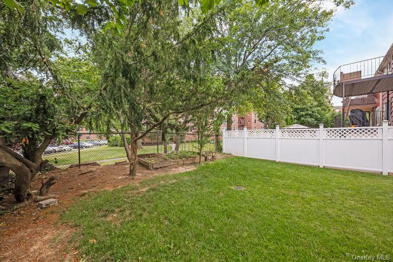 21508 23rd Road Property Photo 31