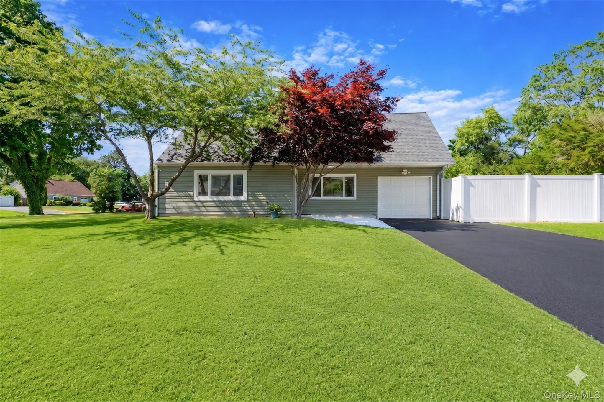 29 Pitchpine Place Property Photo 1
