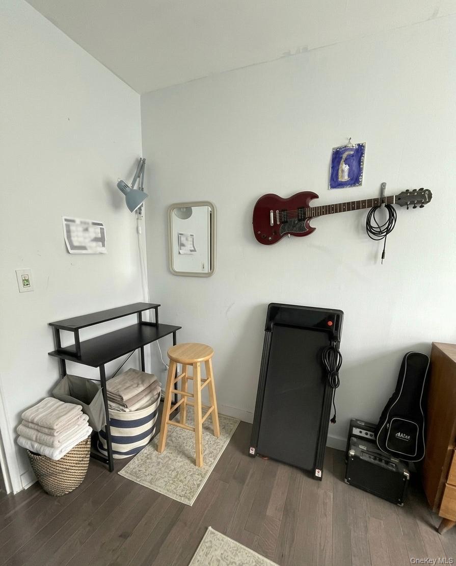 305 6th Avenue 2a Property Photo 8