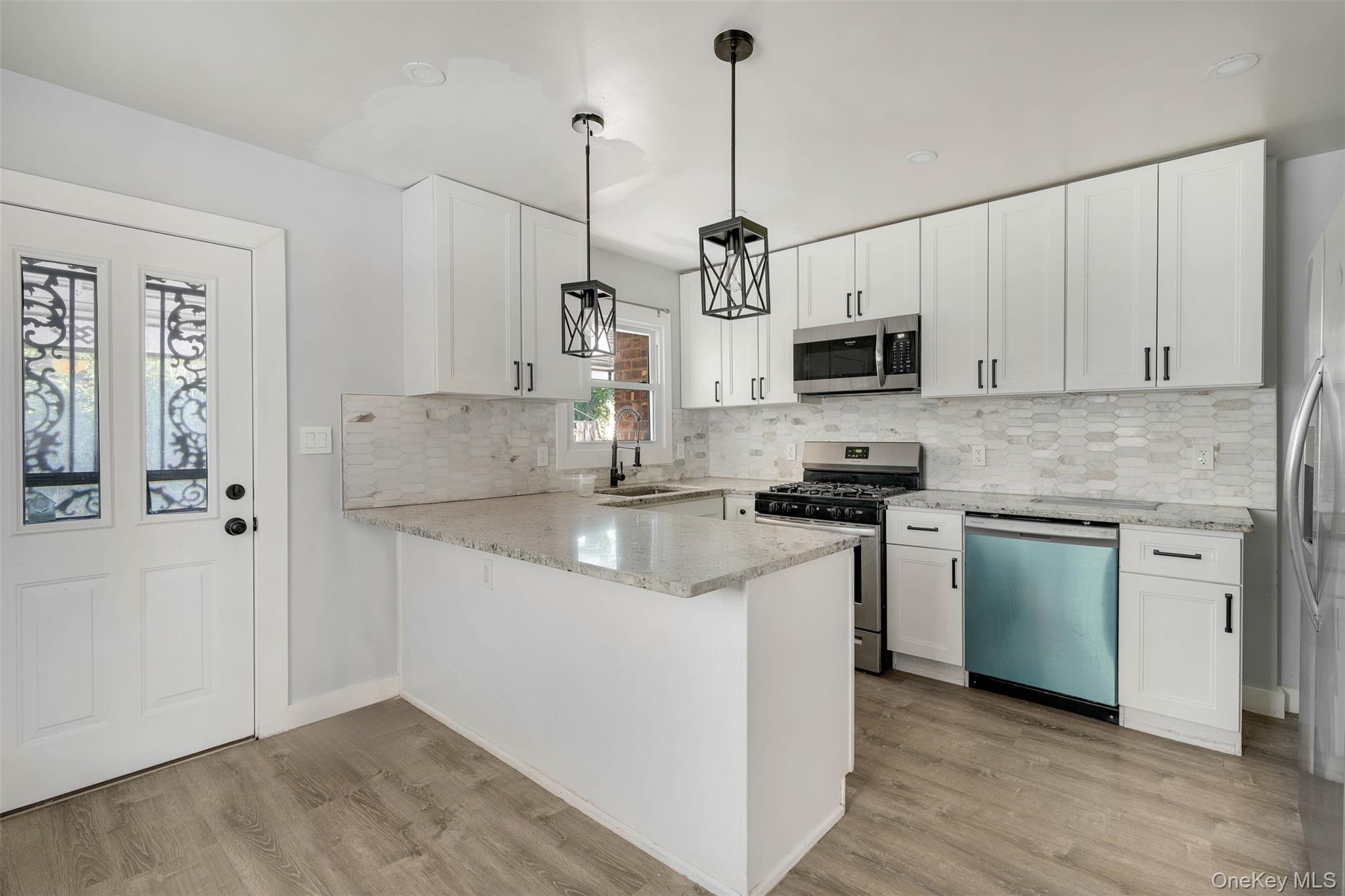17816 Zoller Road Property Photo 4