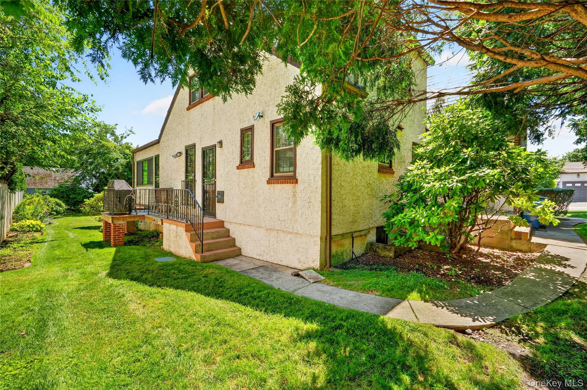 41 Green Place Property Photo 44