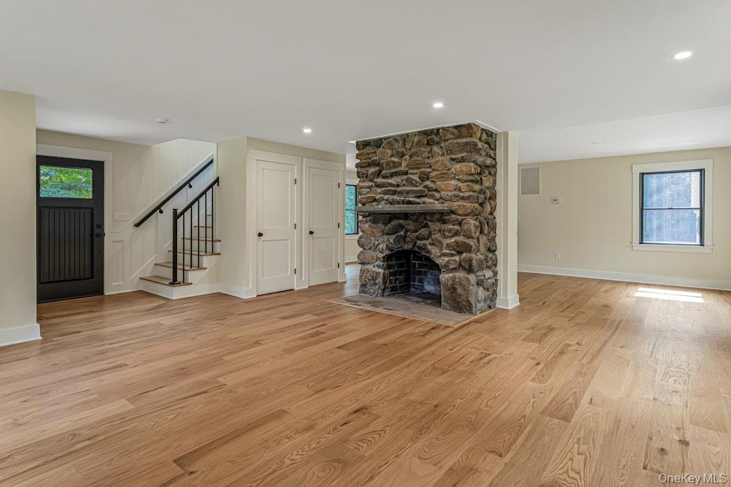 676 Hardscrabble Road Property Photo 22