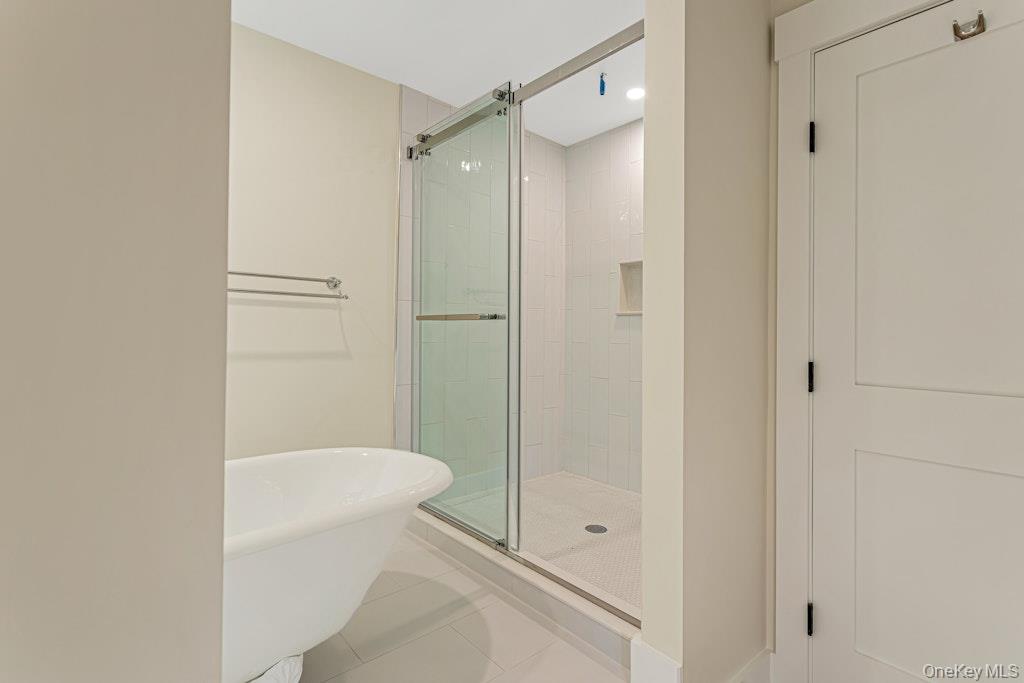 676 Hardscrabble Road Property Photo 30