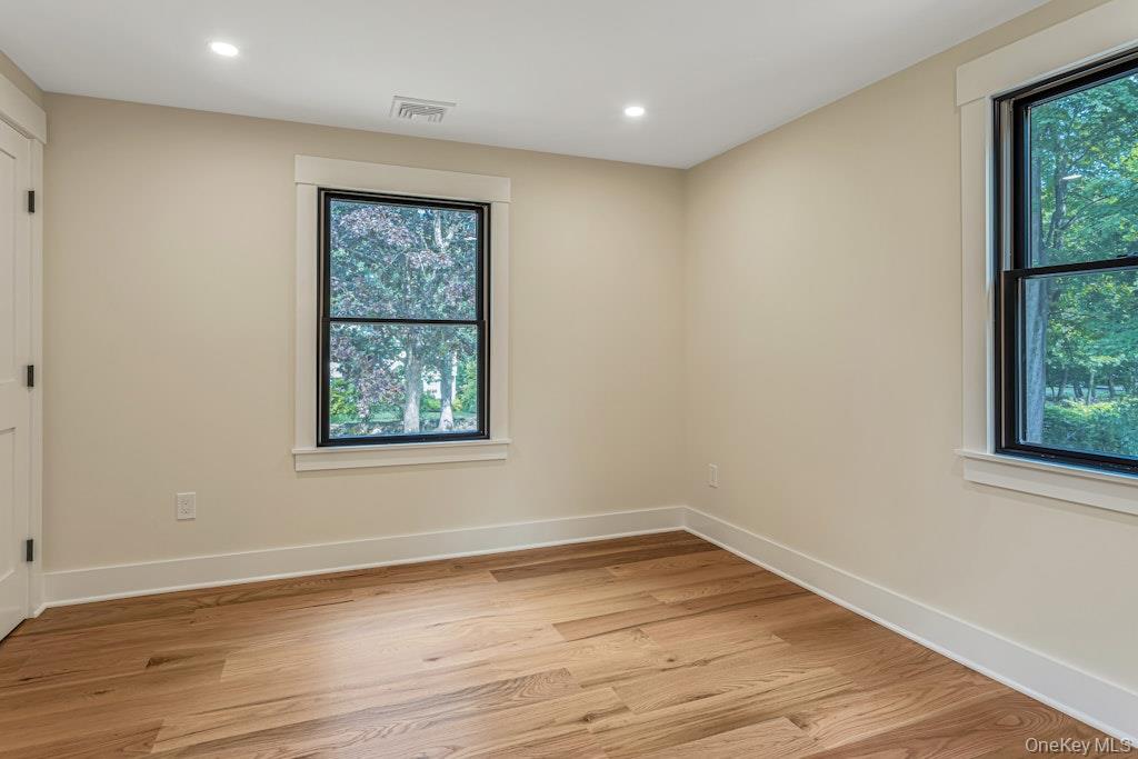 676 Hardscrabble Road Property Photo 32
