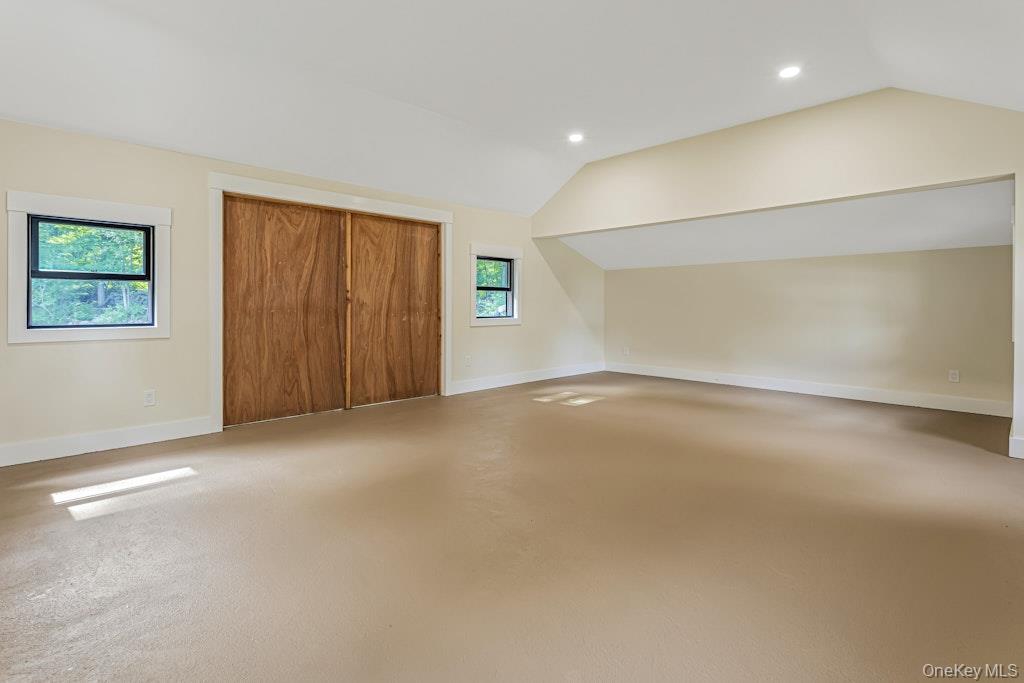 676 Hardscrabble Road Property Photo 41