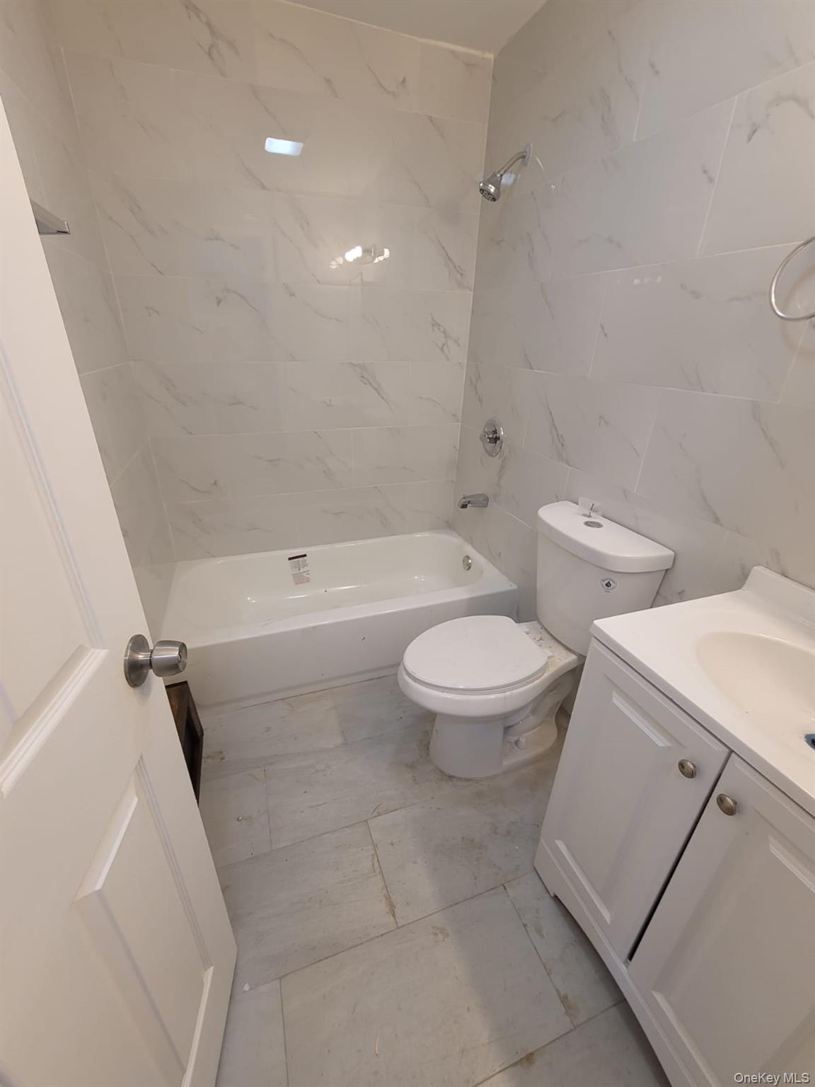 448 Beach 64th Street Property Photo 8