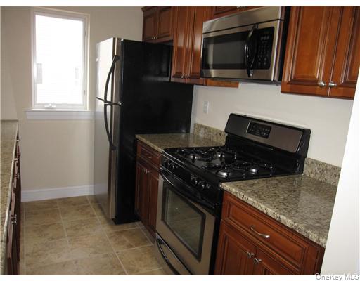 110 Tondo Circle Property Photo 1