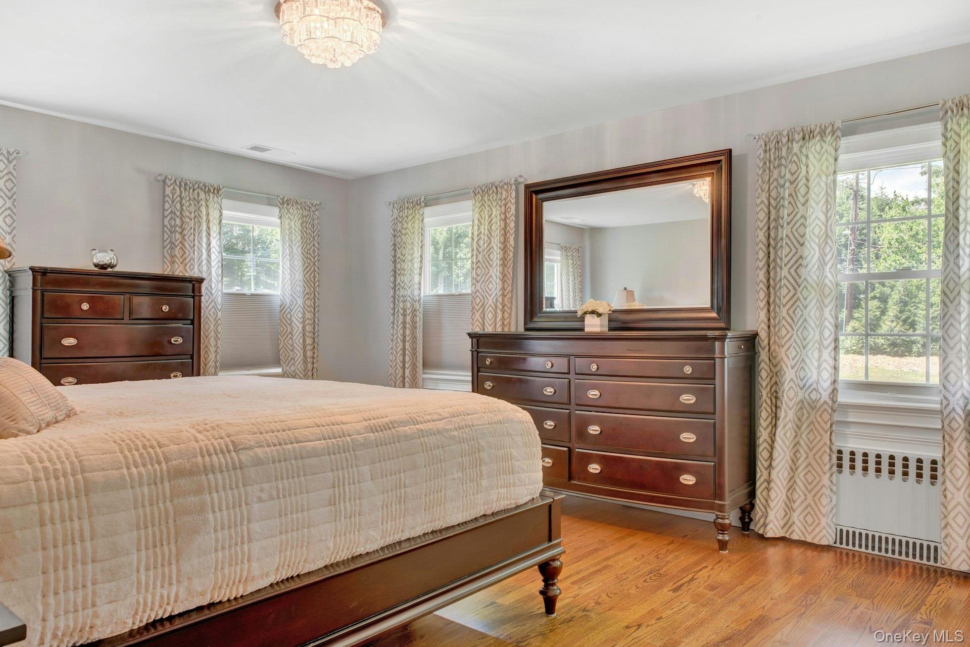 459-461 Haverstraw Road Property Photo 18