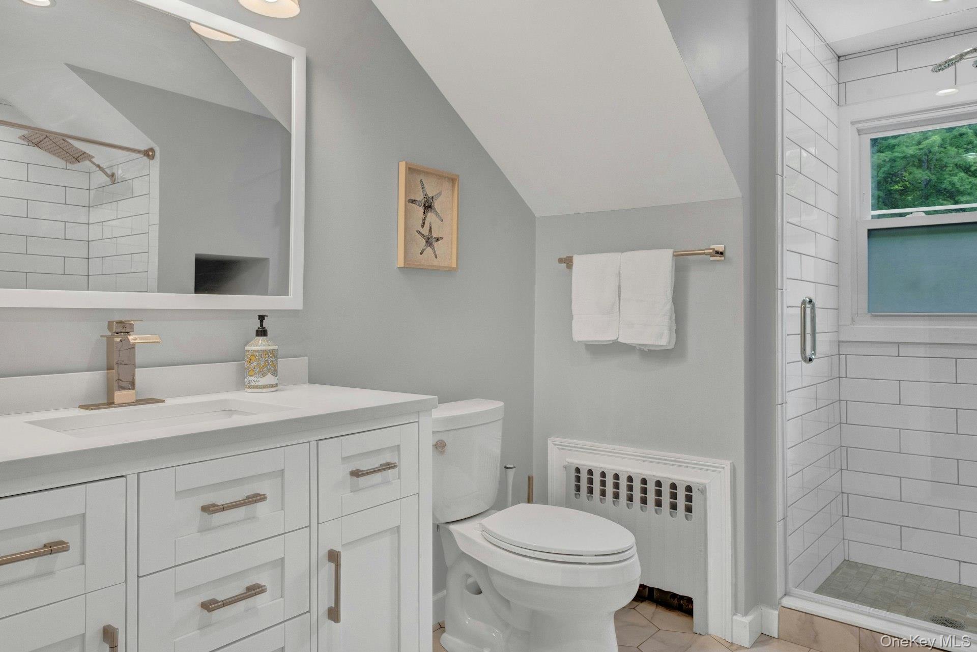 459-461 Haverstraw Road Property Photo 27