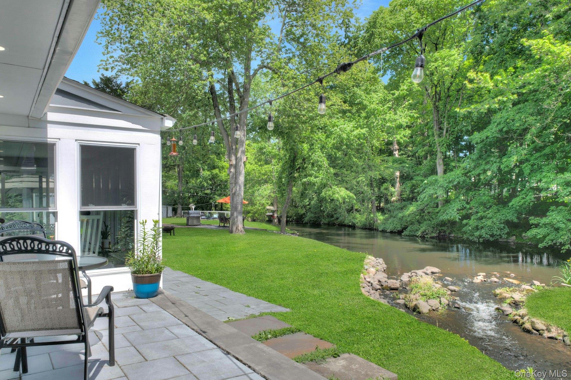 459-461 Haverstraw Road Property Photo 30
