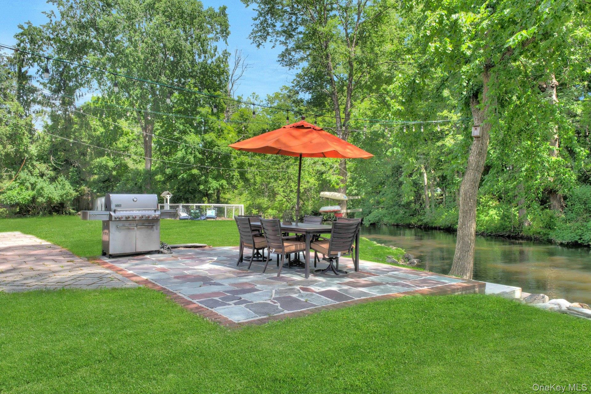 459-461 Haverstraw Road Property Photo 32