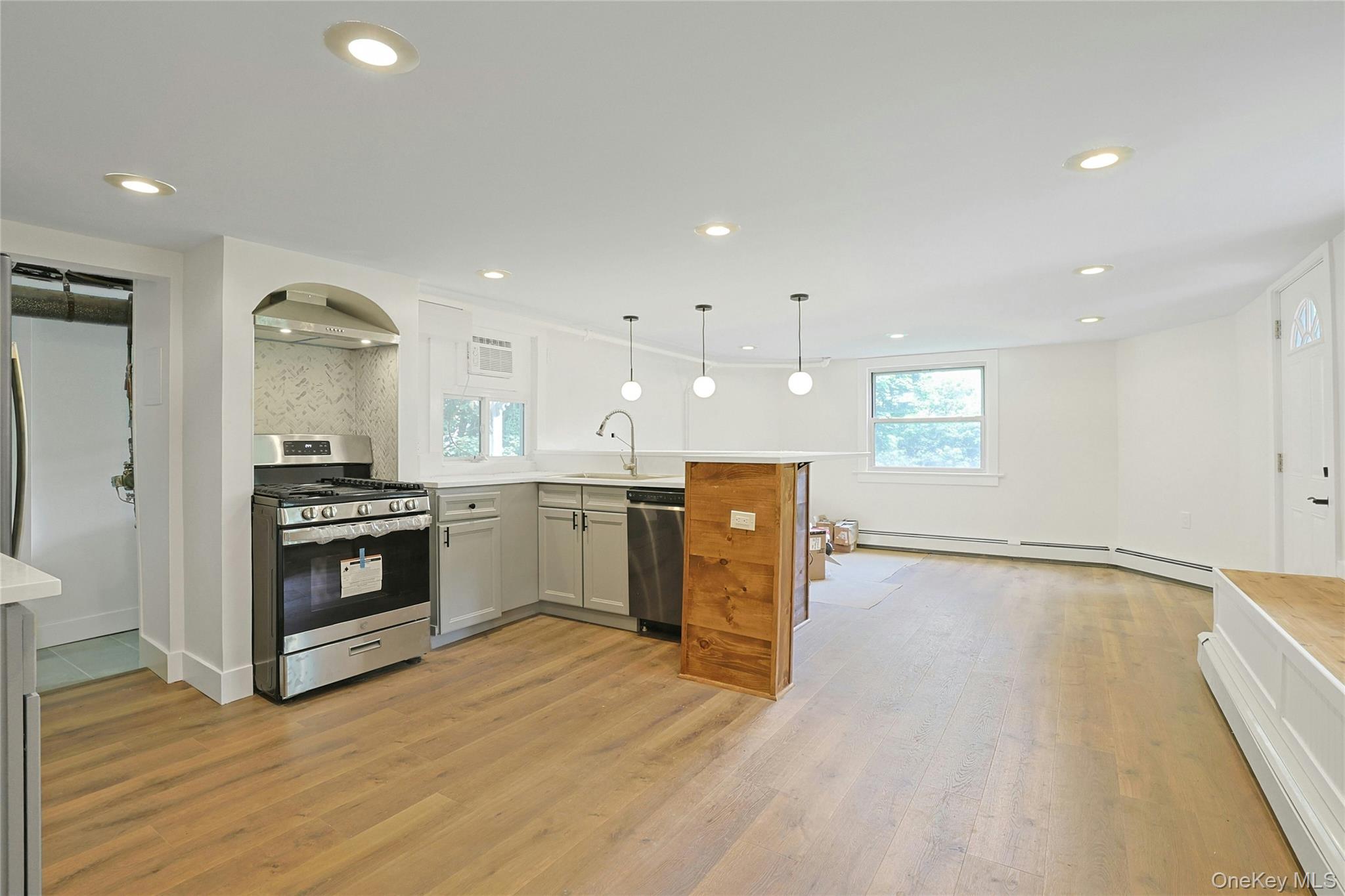 12 Shadyside Avenue Property Photo 23