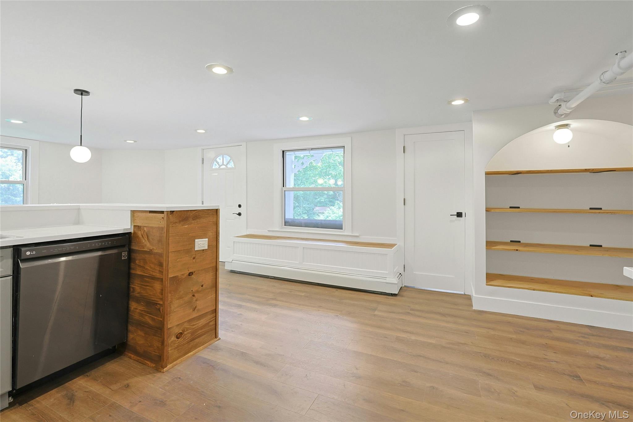 12 Shadyside Avenue Property Photo 28