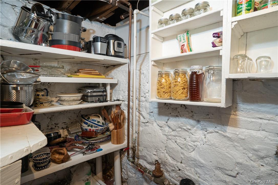 12 Shadyside Avenue Property Photo 34