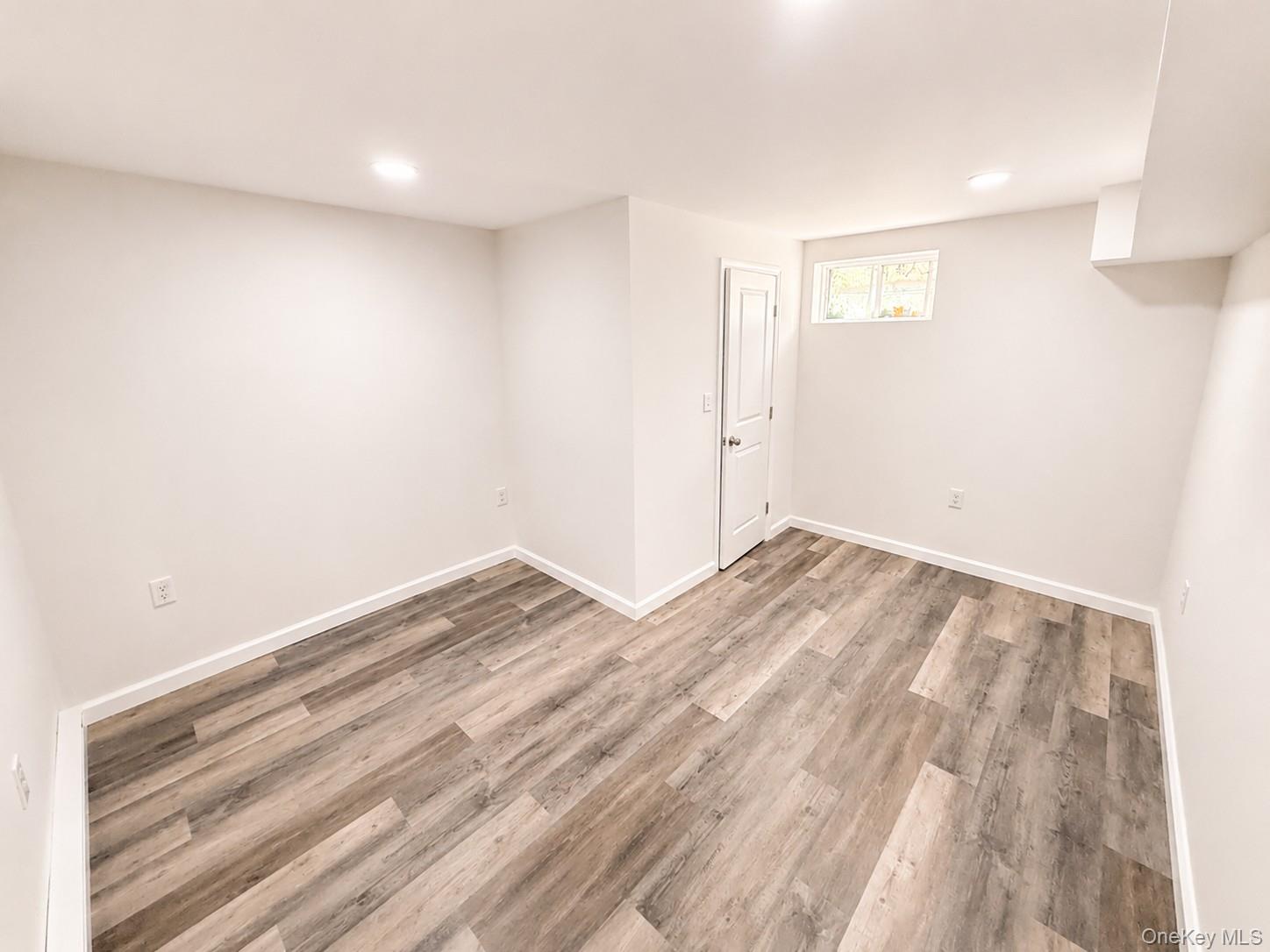 37-39 Wisner Avenue Property Photo 42