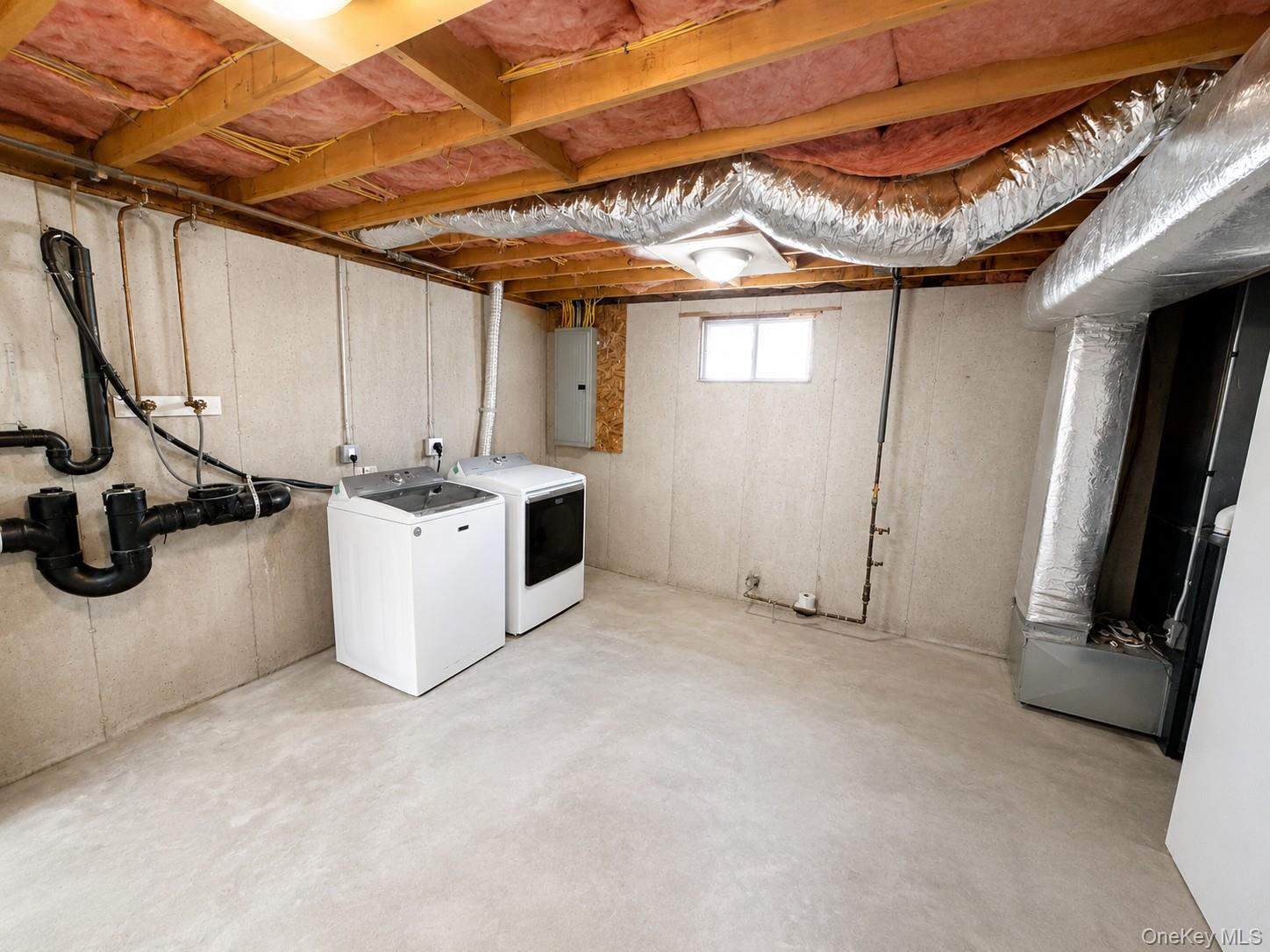 37-39 Wisner Avenue Property Photo 43