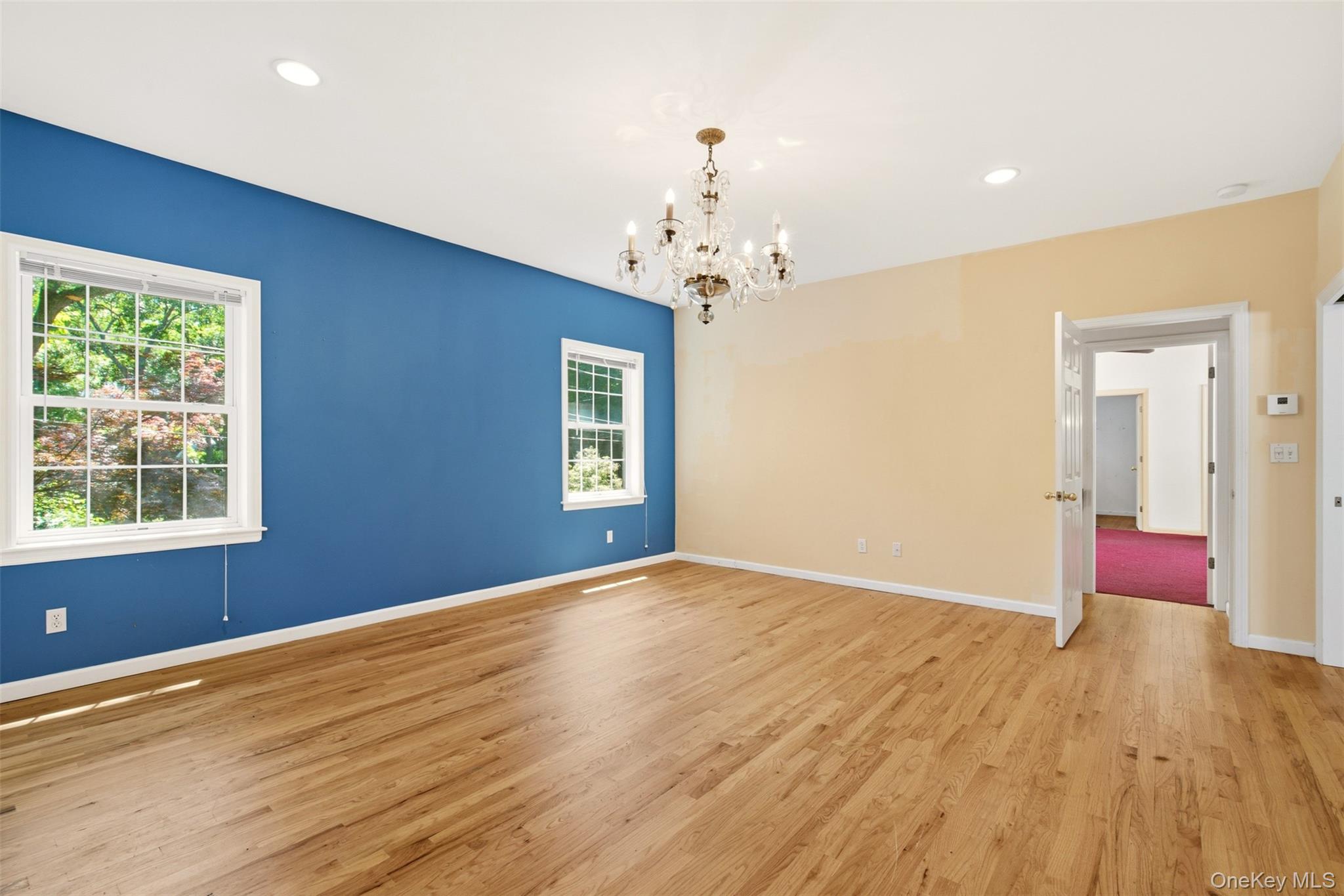 300 Mckinley Terrace Property Photo 5