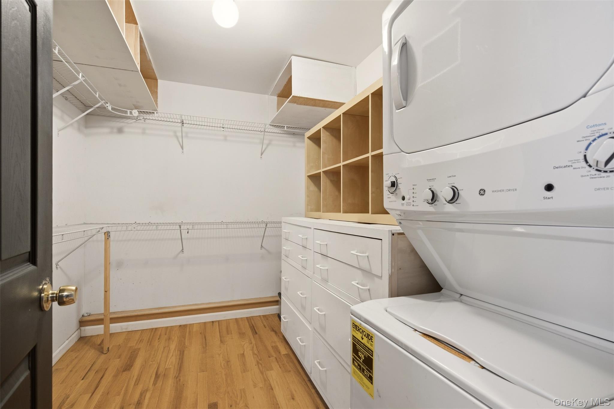 300 Mckinley Terrace Property Photo 18