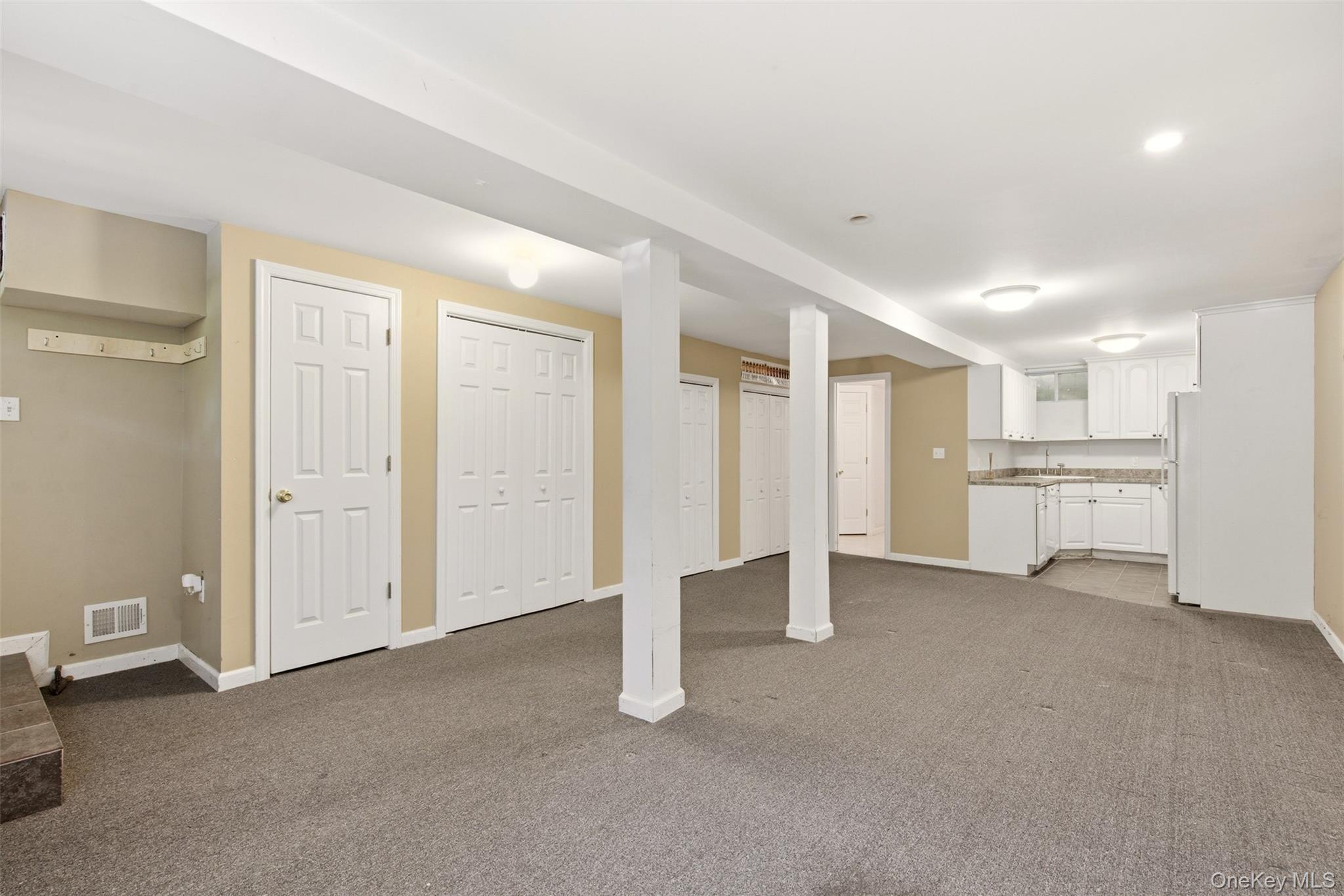 300 Mckinley Terrace Property Photo 20