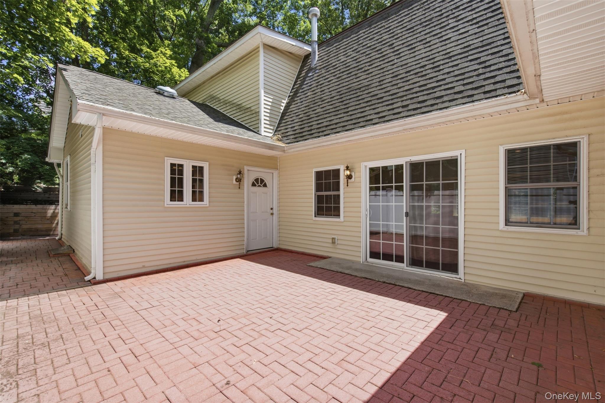 300 Mckinley Terrace Property Photo 25