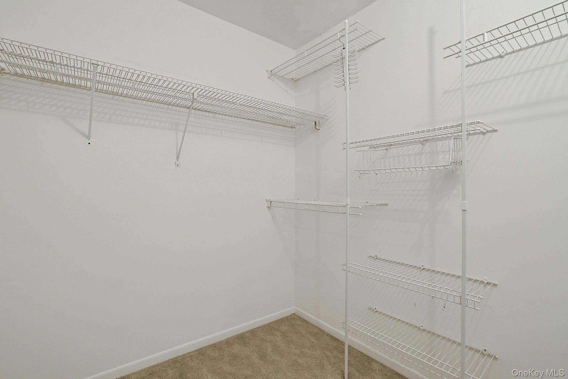 83 Deerfield Lane Property Photo 15