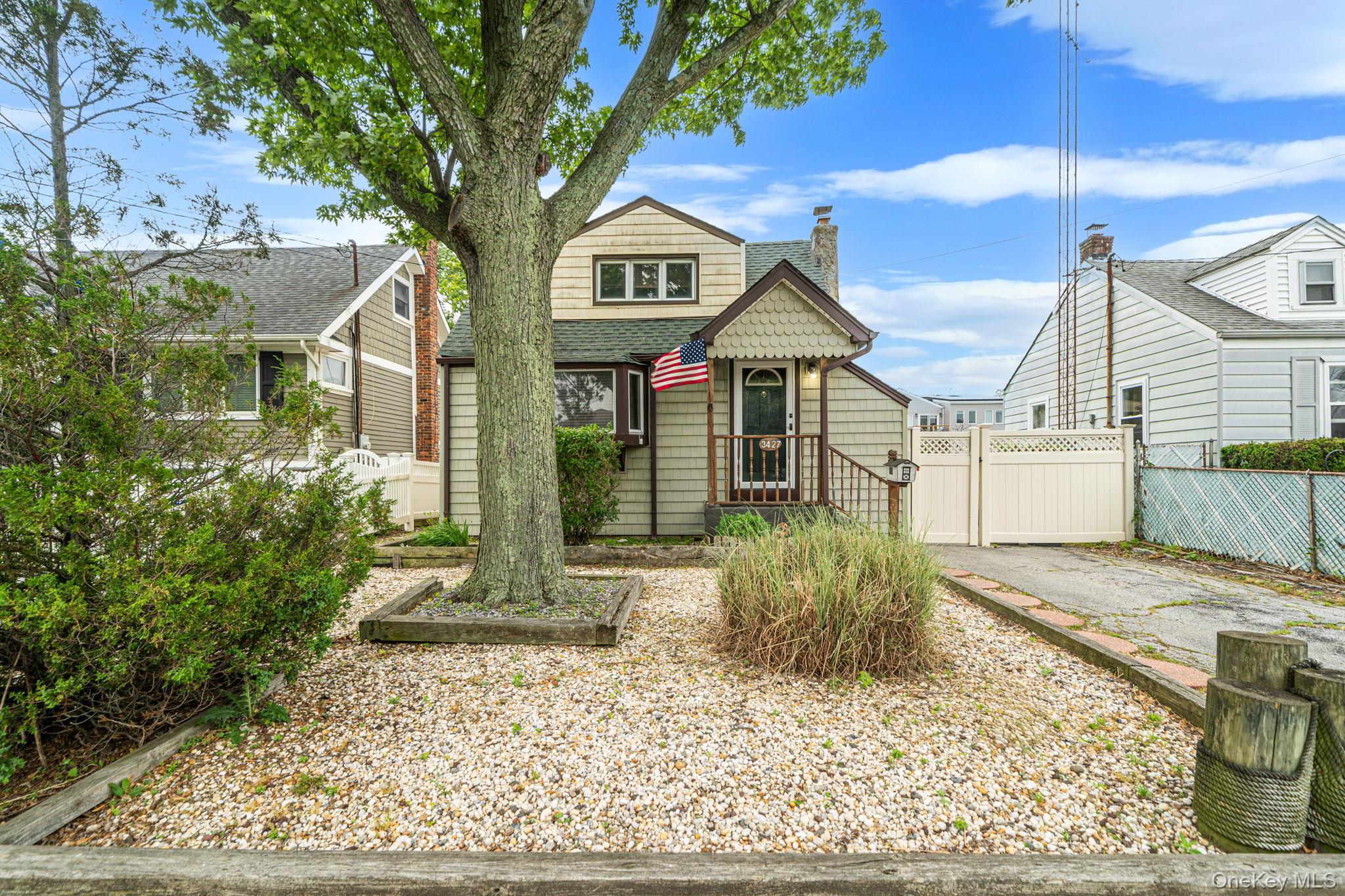 3427 Ocean Avenue Property Photo 1