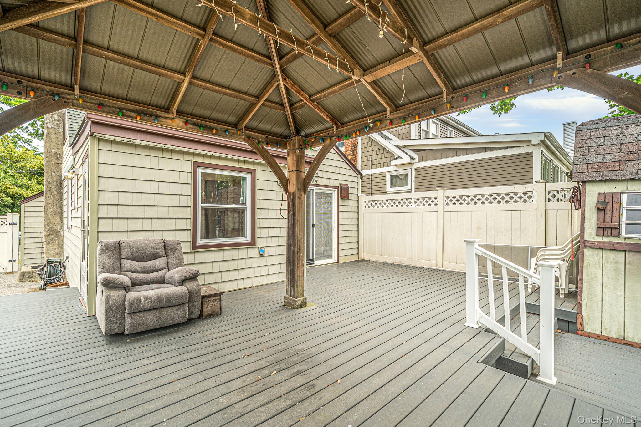 3427 Ocean Avenue Property Photo 27